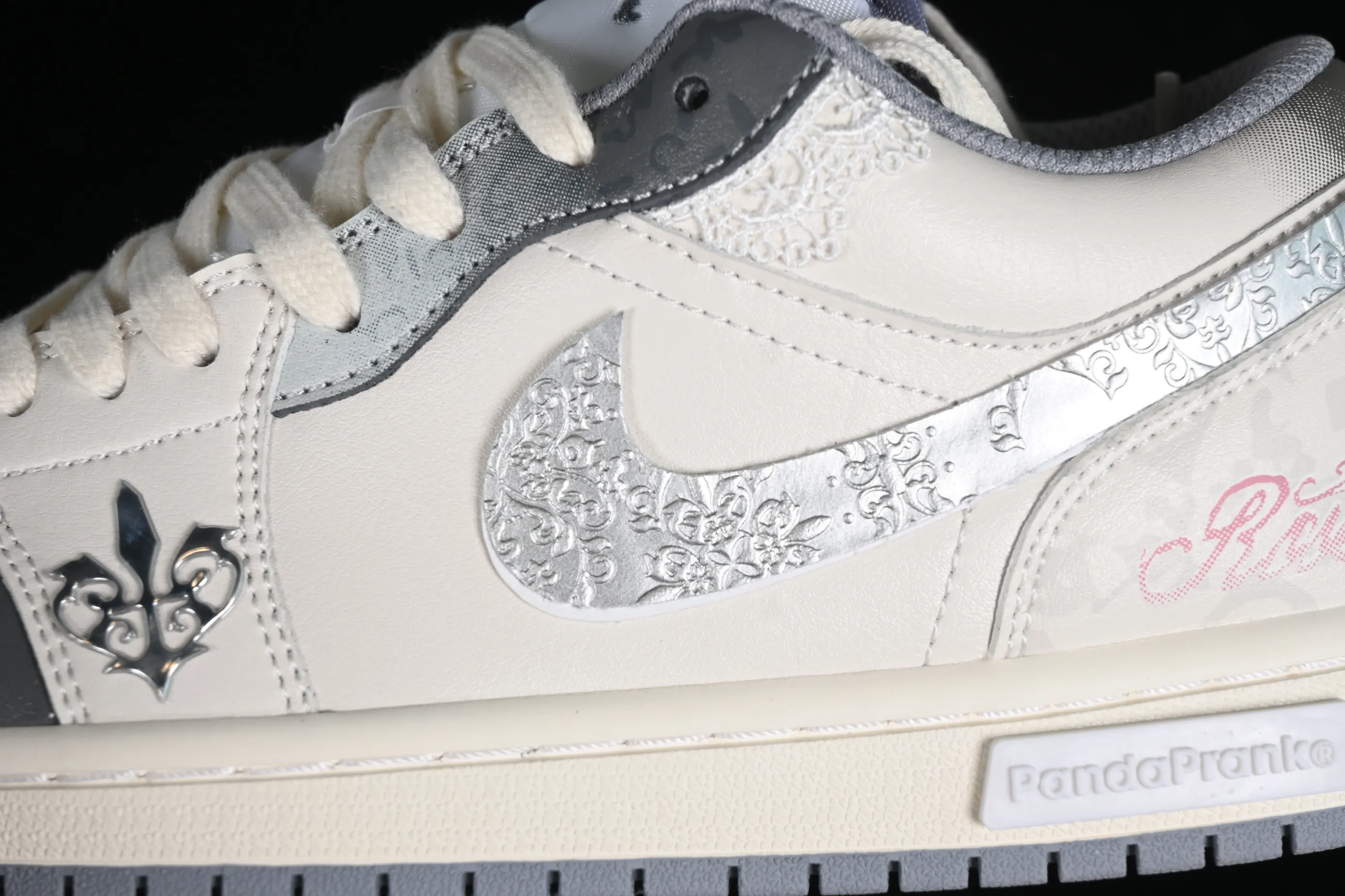 All categories Air Jordan Jordan series basketball shoes Air Jordan 1 Low Air Jordan 1 Low AJ1 Joe 1 Panda Prank Modern Wei Realm Gray Series Perseverance Flower Low-top cultural casual sneakers 553560-053